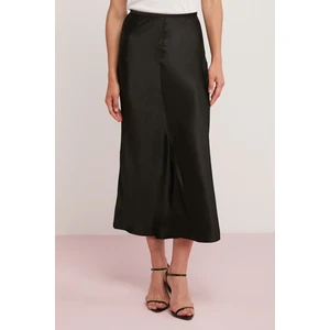 Rosanne Kadın Floş Viskon Saten Kumaşlı Hafif Dökümlü Lastikli Midi Boy Siyah Etek