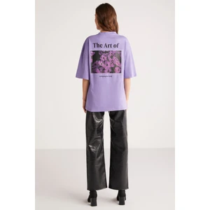 Kalısta Kadın %100 Organik Pamuk Oversize Arkası Ve Önü Çiçek Baskılı Yuvarlak Yaka Mor T-shirt