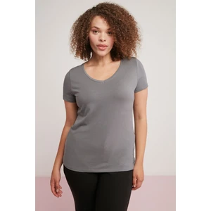 Loren Kadın Pamuklıu Regular Fit V Yaka Kısa Kollu Gri Büyük Beden Body