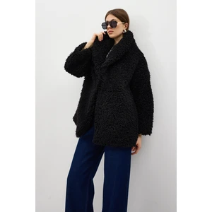 Siyah Çıt Çıtlı Peluş Kadın Kaban 8471