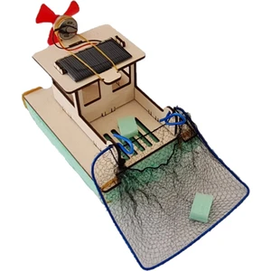 Makers Dükkan Güneş Enerjili Deniz Temizleme Gemisi