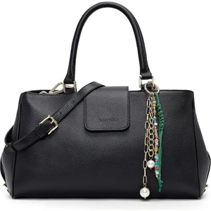 Kadın Siyah Uzun Askılı Charmlı Deri Kol Çantası 25ABD2305FT