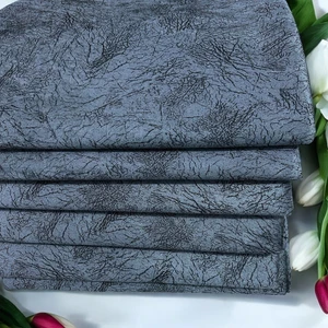 Kaymaz Tabanlı Lüks Kadife Koltuk Kanepe Çekyat Örtüsü - Konforlu Antrasit Damar Desenli