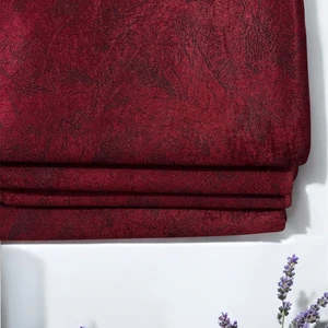 Koltuk Kaymaz Tabanlı Lüks Kadife Koltuk Kanepe Çekyat Örtüsü - Konforlu Bordo Damar Desenli