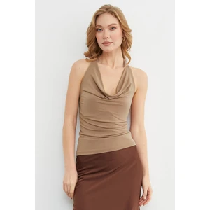 Boyundan Geçmeli Bluz