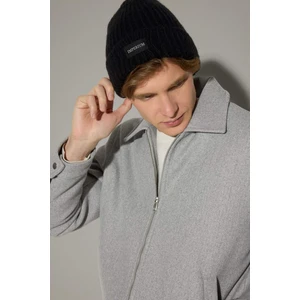 Erkek Dokuma Etiketli Bere U9177AZ25WN