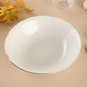 Tiffany Kase 23 cm