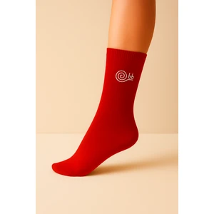 Esnek ve Rahat Çorap Kırmızı