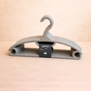 16'lı Plastik Askılık