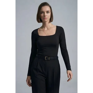 Kadın Uzun Kollu Kare Yaka Basic Bluz -Siyah
