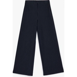 Normal Bel Çizgili Geniş Paça Pantolon