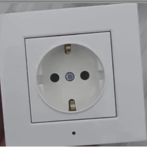 34 Alarm Beyaz Priz - Bakıcı Kamerası
