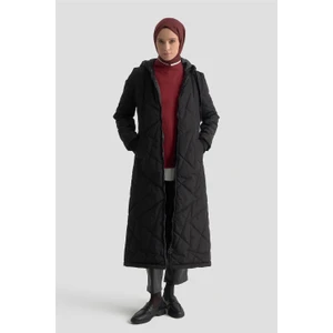 Kapitone Kaban 25KT703 Siyah