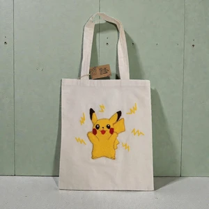 Punch Işlemeli Bez Çanta