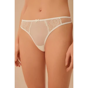 Laurel String Külot