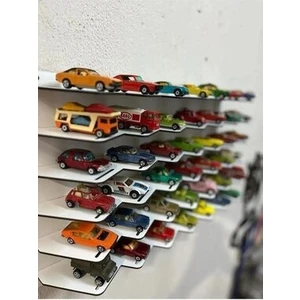 Exalted Hawk 1/64 Model Araba Duvar Rafı