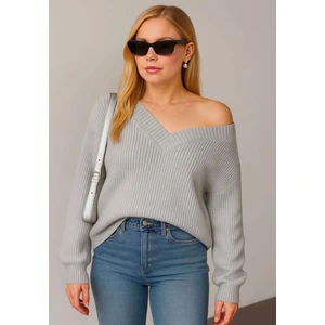 Yuga Knitting Kadın Dökümlü V Yaka Selanik Örgü Basic Kazak