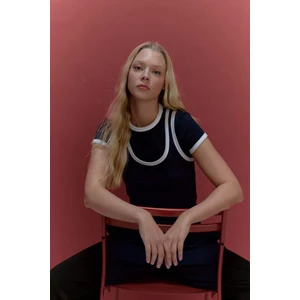 Fitted U Yaka Ribana Atlet G8077AX26SP