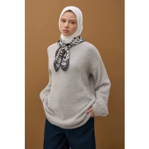 Soft Kraş Eşarp Kırık Beyaz