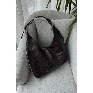 Meral Özgenç Zımbalı Kapitone Çanta