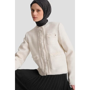 Tüvit Ceketli Takım Beyaz