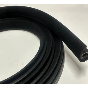 Bmw X5 Kadifeli Kapı Fitili Ön Sağ