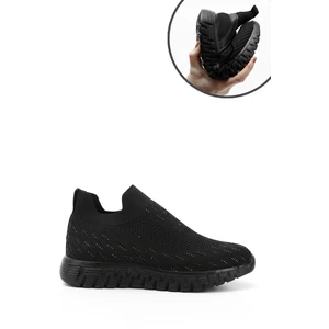 Kadın Siyah Triko Taşlı Memory Foam Tabanlıklı Comfort Sneaker