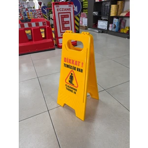 Temizlik Var Baskılı Katlanabilir Levha