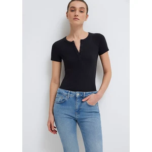 Yarı Düğmeli Siyah Basic Tişört 1613806-900