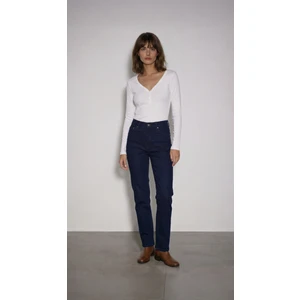 Düğmeli Patlı Uzun Kollu Üst