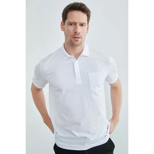 Düğmeli Tek Cepli Polo Yaka  Tişört