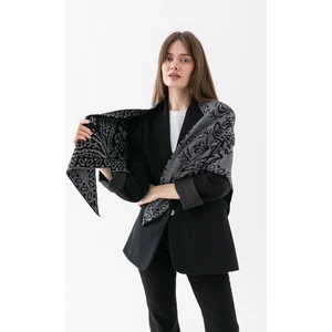 Wega Moda Desenli Üçgen Çift Taraflı Omuz Şalı – Kadın Triko Atkı