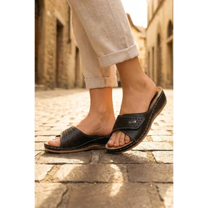 Yazlık Kadın Masaj Taban Terlik