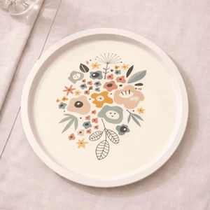 Home Soft Çiçekler Metal Tepsi