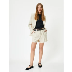 Mini Şort Kemer Detaylı Cepli Normal Bel