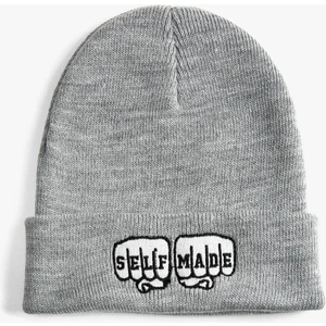 Basic Örgü Bere Slogan Işlemeli Katlama Detaylı