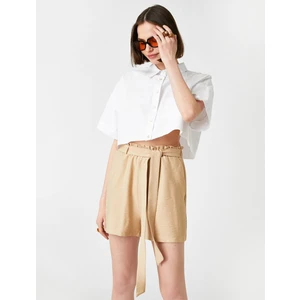 Kadın Rahat Kesim Cepli Kemerli Şort