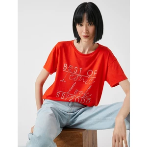 Baskılı Pullu Tişört Bisiklet Yaka