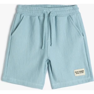 Basic Şort Dokulu Cepli Beli Bağlamalı