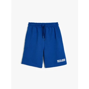 Şort Beli Bağlamalı Cepli Baskı Detaylı