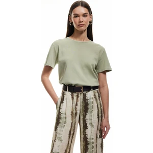 Pamuklu Kısa Kollu Bisiklet Yaka Basic Tişört