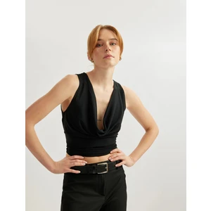 Degaje Yaka Kolsuz Bluz