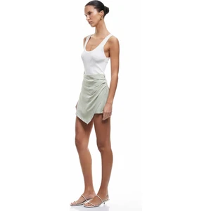 Modal Kumaş Drape Detaylı Kruvaze Mini Şort Etek