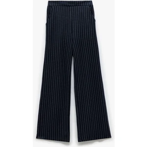 Viskon Geniş Paça Çizgili Pantolon