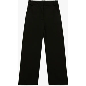 Cep Detaylı Basic Pantolon