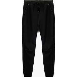 Cep Detaylı Basic Jogger Eşofman Altı