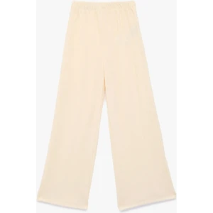 Beli Lastikli Rahat Kesim Basic Pantolon