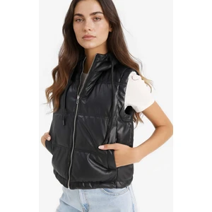 Regular Fit Kapüşonlu Suni Deri Yelek E8589AX25AU