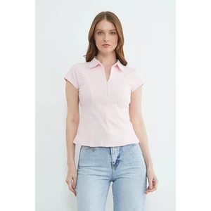 Basic Yarım Fermuarlı Polo Yaka Slim Fit Tişört