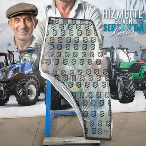 Newholland TT65 Sağ Kapı Camı